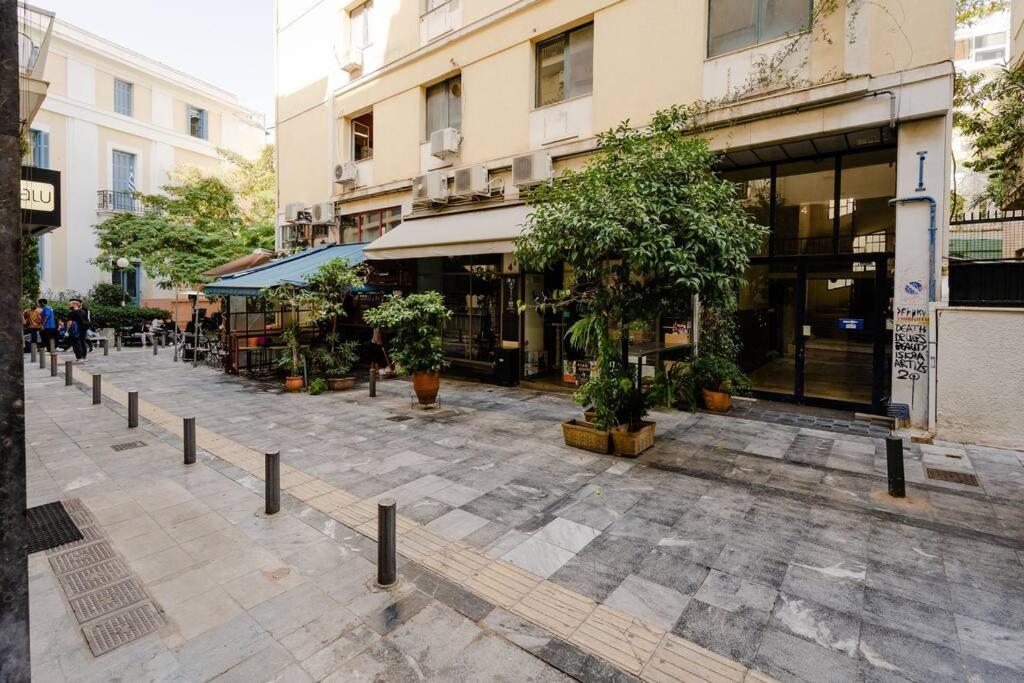 Modern Two Level Apartment In The Heart Of אתונה מראה חיצוני תמונה
